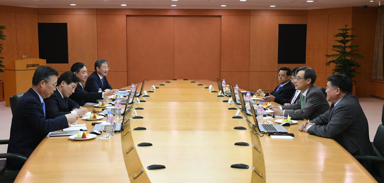 포스코 기업시민위원회는 매분기 회의를 갖고 포스코그룹 최고 자문기관으로서 역할을 수행할 예정이다.