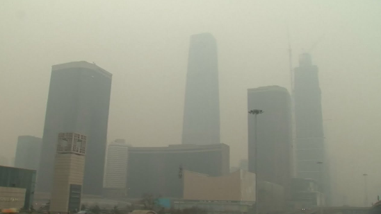 미세먼지가 자욱한 베이징 시내(사진: 철강금속신문)