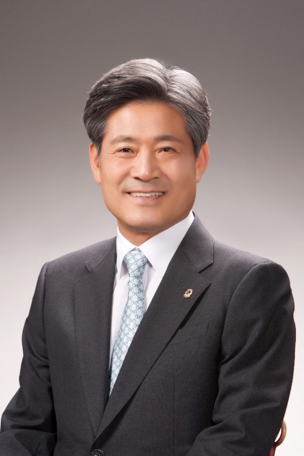 천광스틸 손중호 대표가 제21대 대한산악연맹 회장에 당선됐다. (사진=대한산악연명)