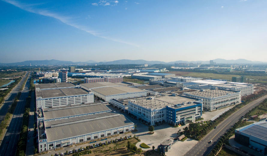 중국 광둥성 포산지역에 위치한 포산삼수공업단지 전경 사진. 포산삼수공업단지는 지난 2006년 광둥성급 경제개발구로 지정된 곳이다. 해당 단지에는 스마트 장비 제조, 자동차 및 부품, 전자 및 전기 제품, 신에너지 및 신소재, 의료기기 등 중점 5대 산업의 제조 기업들이 집중 포진돼있다./광둥성 인민정부지방지판공실