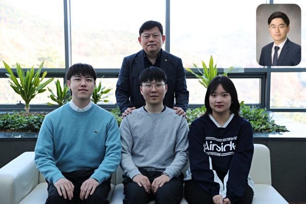 DGIST 인수일 교수(가운데 상단) 연구팀, 연세대학교 박종혁 교수(오른쪽 상단). (사진=DGIST)