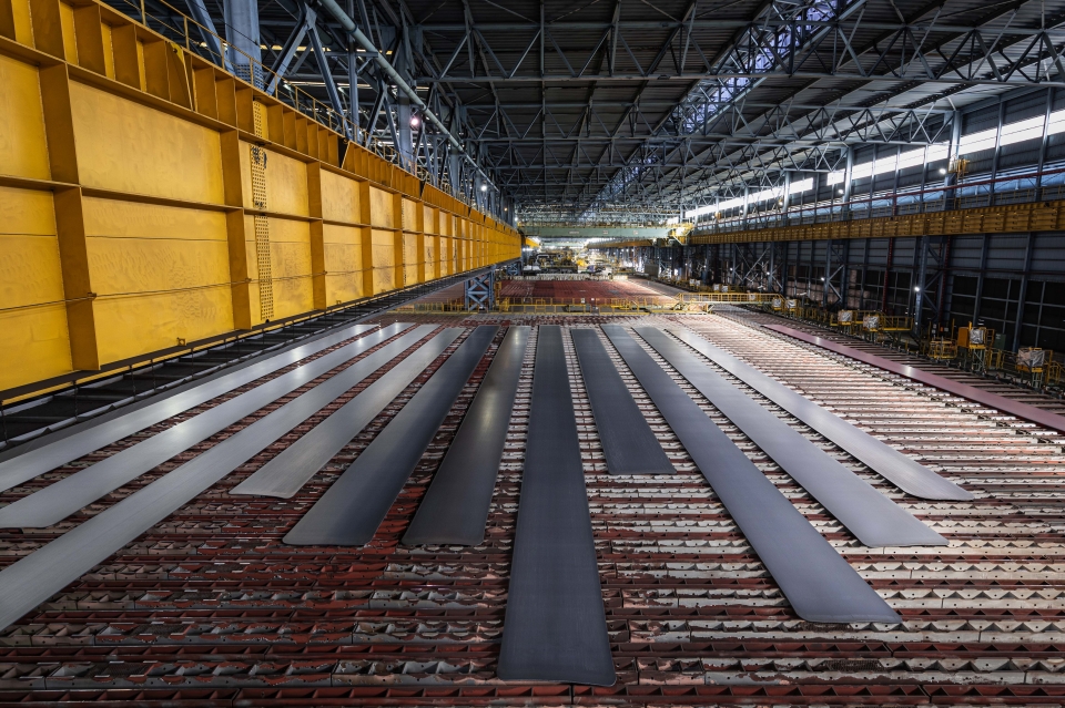 포스코의 고망간강 후판. 포스코