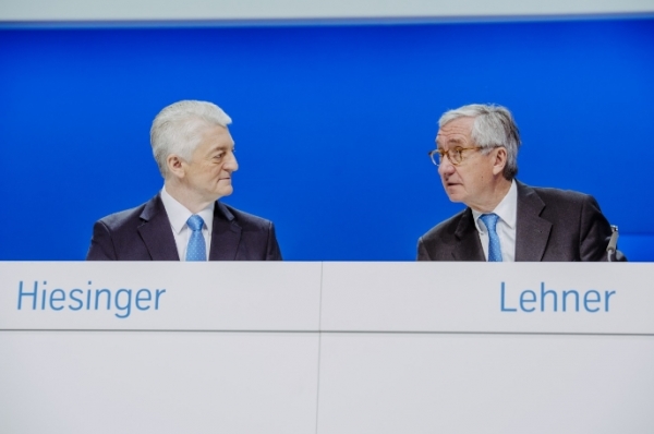 동반 사임한 하인리히 히징거 티센크루프 전임 CEO(좌측)와 율리히 레너 전임 감사회 의장