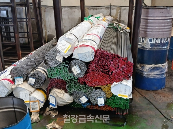 세보스틸이 유통 중인 마봉강 제품. (사진=철강금속신문)
