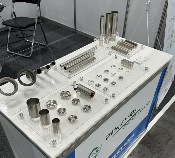 리녹스의 첨단산업용 소재. (사진=리녹스)