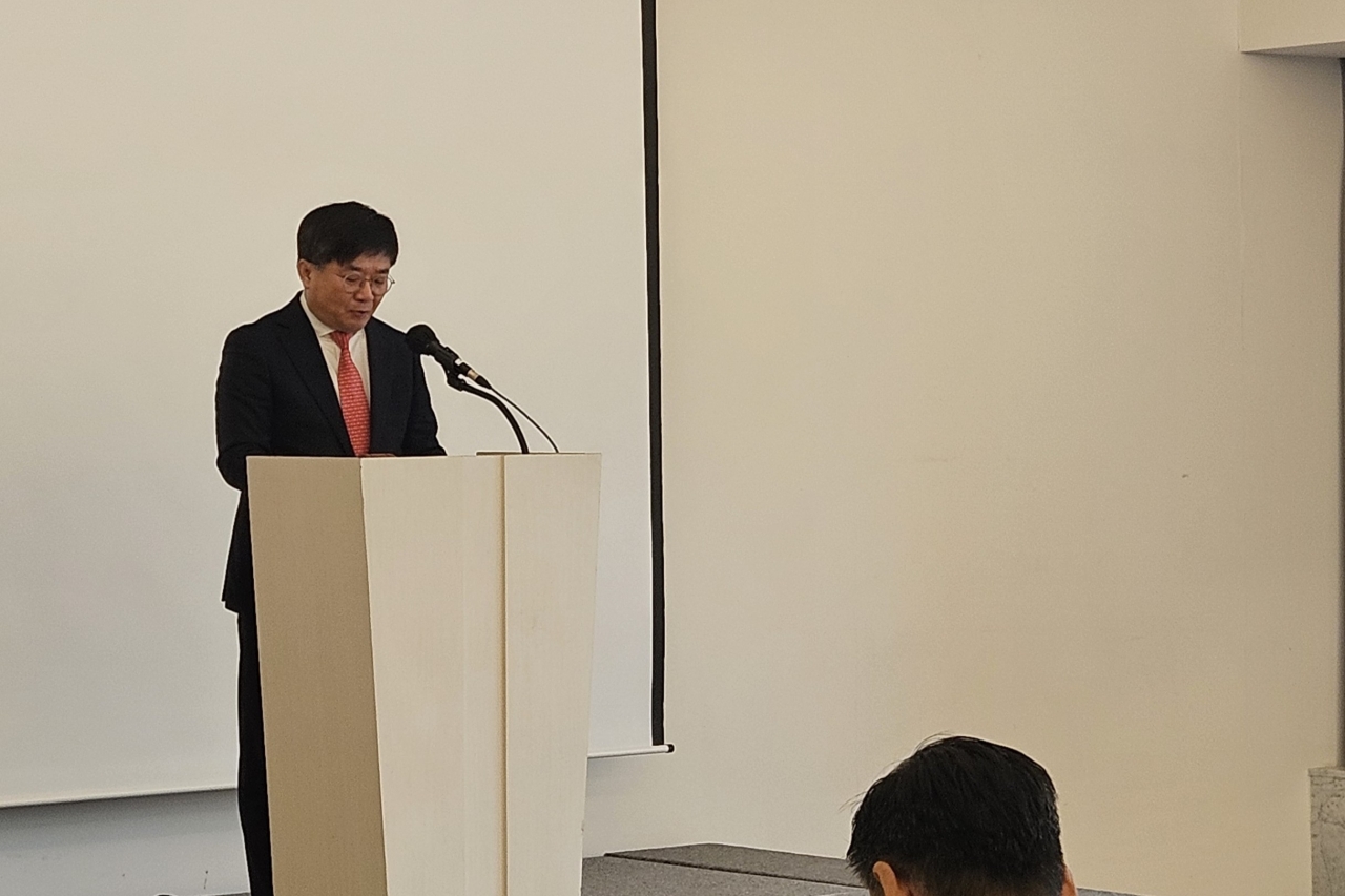 동국산업 대표 이원휘