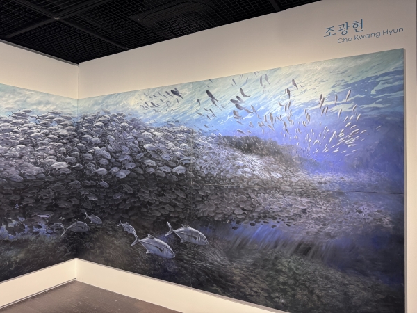 포스코미술관이 자연 생태를 예술의 언어로 기록한 전시를 선보였다. 철강금속신문