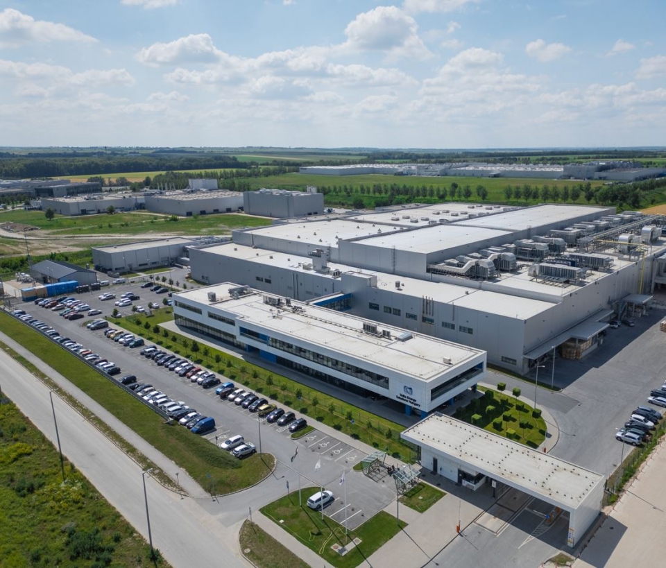 솔루스첨단소재 헝가리 전지박 공장(제공=솔루스첨단소재)