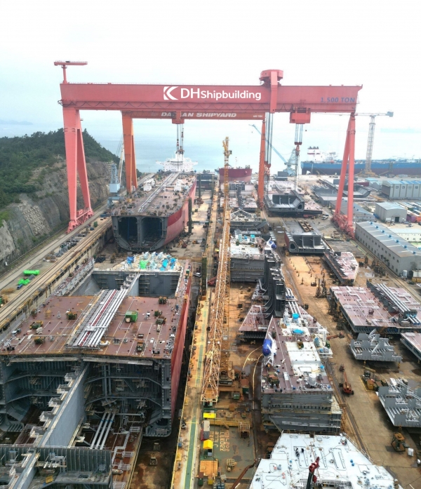 대한조선 도크. 대한조선