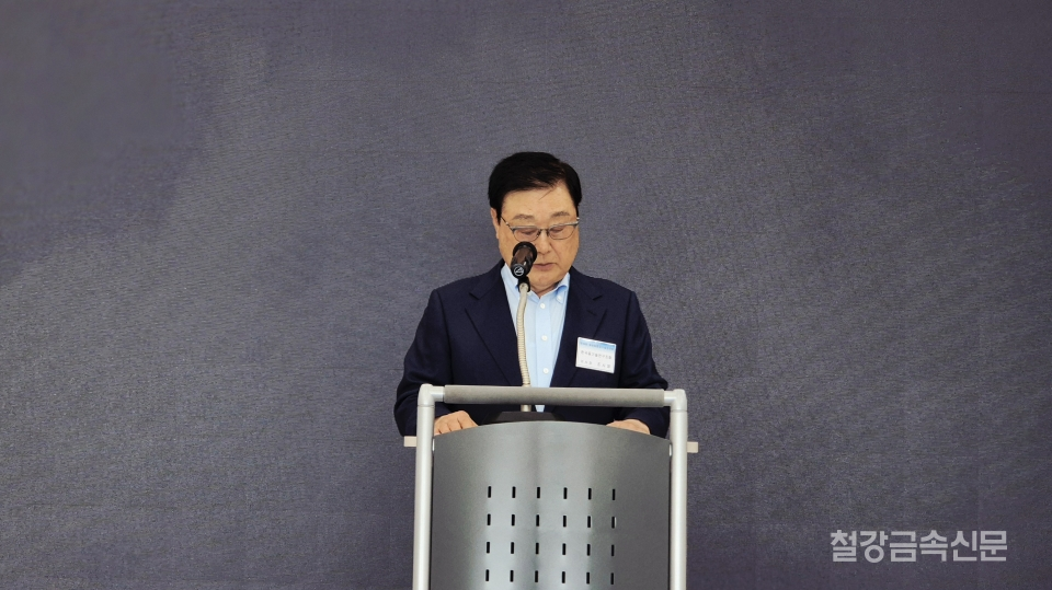 한국동기술연구조합 조시영 이사장이 개회사를 전하고 있다.