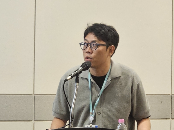 ▲링크솔루션 최근식 대표이사는 7월 9일 일산 킨텍스에서 열린 ‘제2회 AM KOREA 2026 Conference’에서 ‘로봇 하드웨어 제조혁신과 적층제조’를 주제로 발표했다.